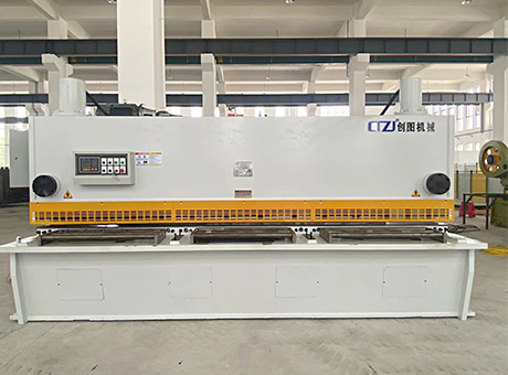 闸式剪板机2 闸式剪板机2